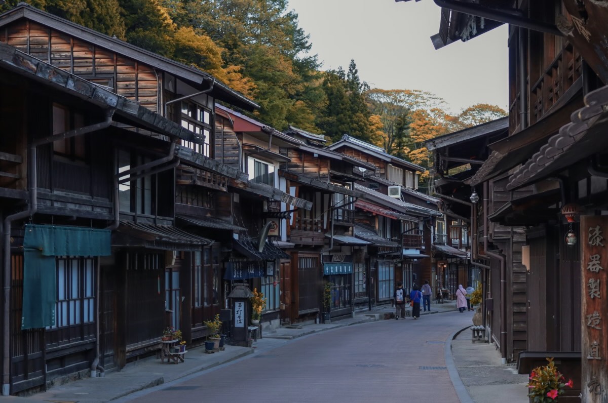 The Yen's Impact on Inbound Travel: A 2026 Outlook for Extended Stays