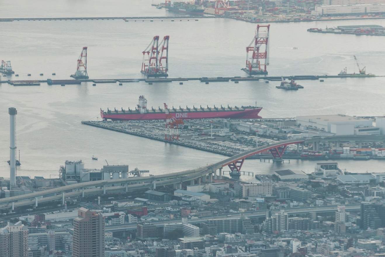 How Automated Port Cranes Are Reshaping Japan's Logistics Industry